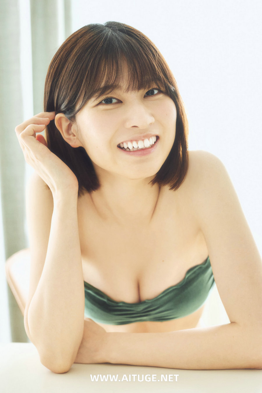 荒木佐保里 - ヤンマガアザーっす！[54P42MB]