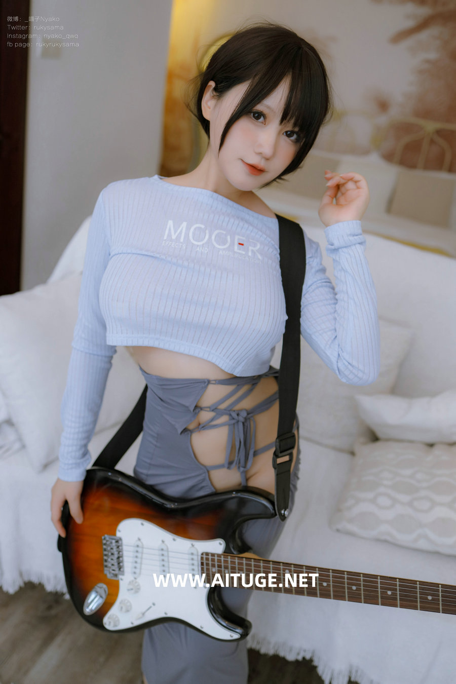 萌妹子Nyako喵子 - 吉他妹妹 [71P1V-712MB]
