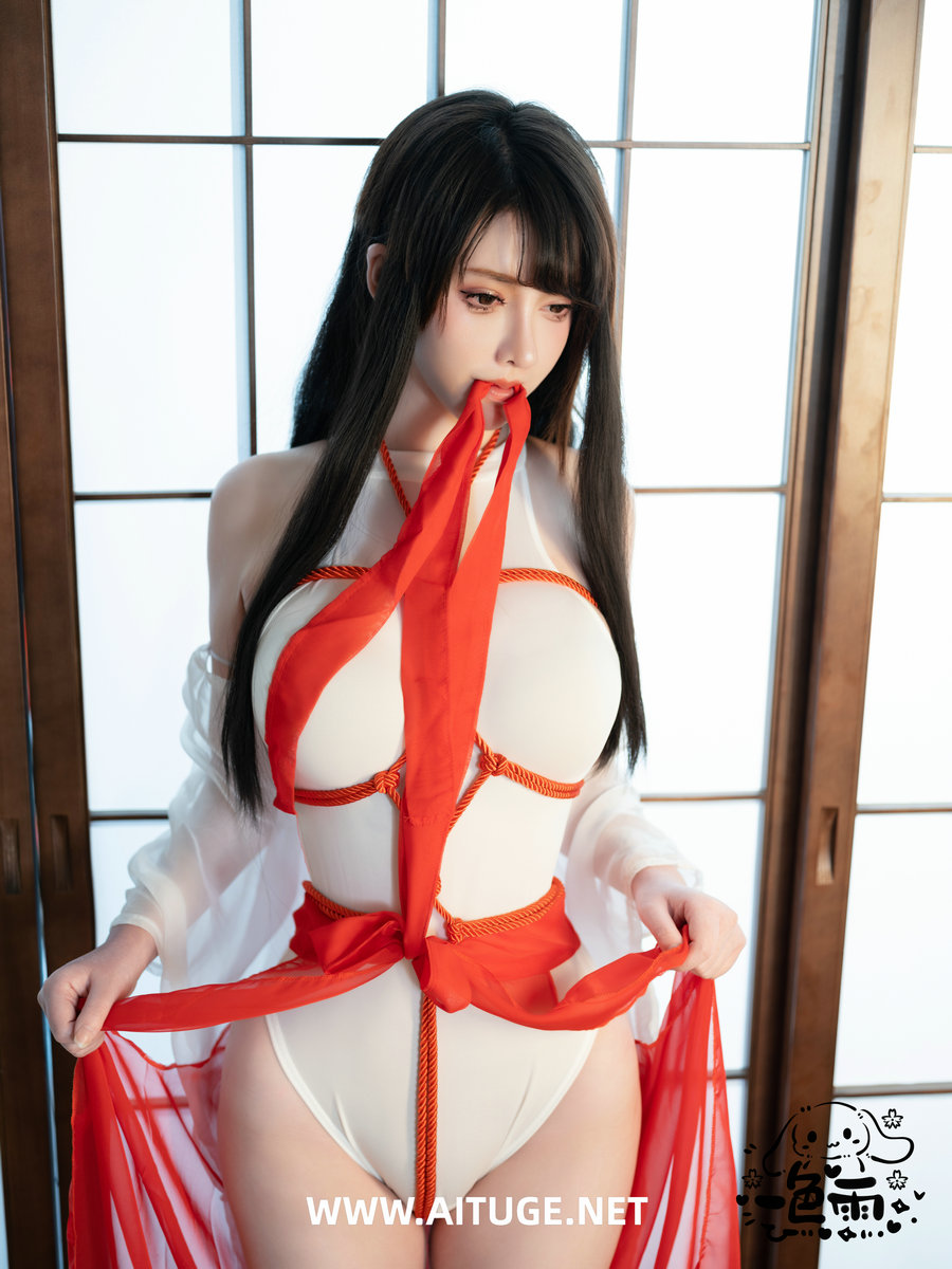 一色雨 - 捆绑巫女 [30P-400MB]