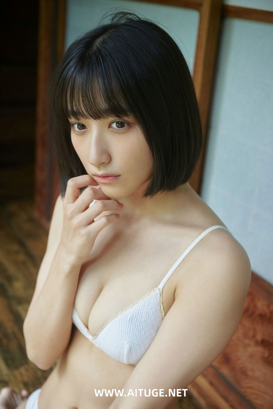 水野瞳 - 瞬間、恋に落ちる [82P73MB]