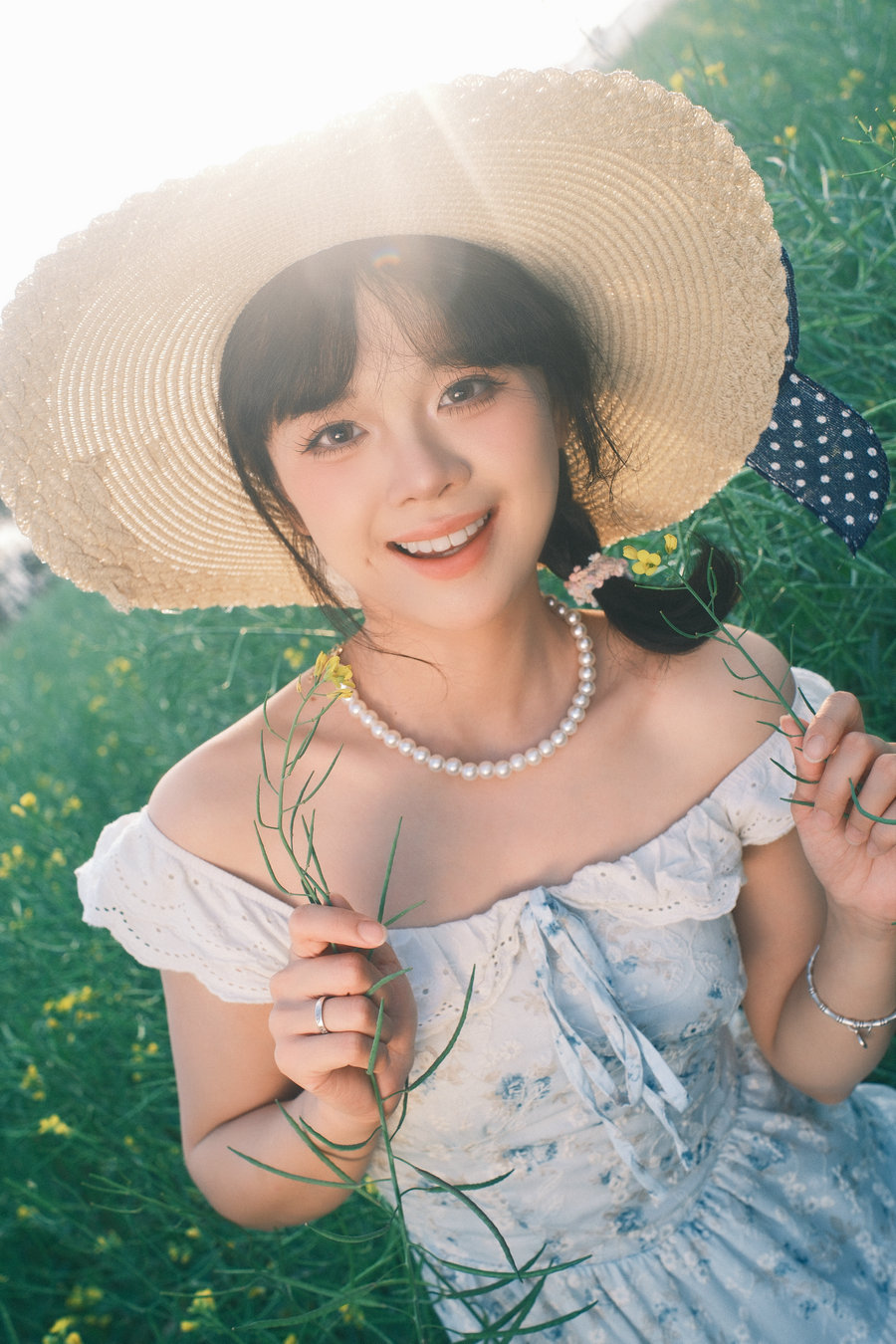 [YITUYU]艺图语 2026.03.12 春日油菜花 波米儿 [11P-210MB]