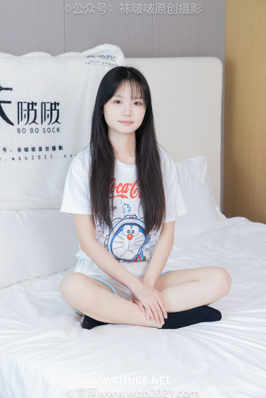 BoBoSocks袜啵啵 积分限定作品046 甜甜圈-匡威帆布鞋、板鞋、白棉袜、黑棉袜 [164P1V-7.81GB] ...