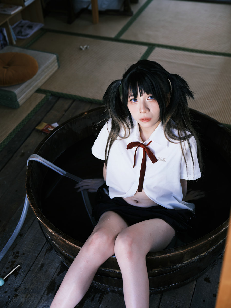 [YITUYU]艺图语 2026.03.17 大木盆里的小姑娘 琴玖久 [38P-1.79GB]