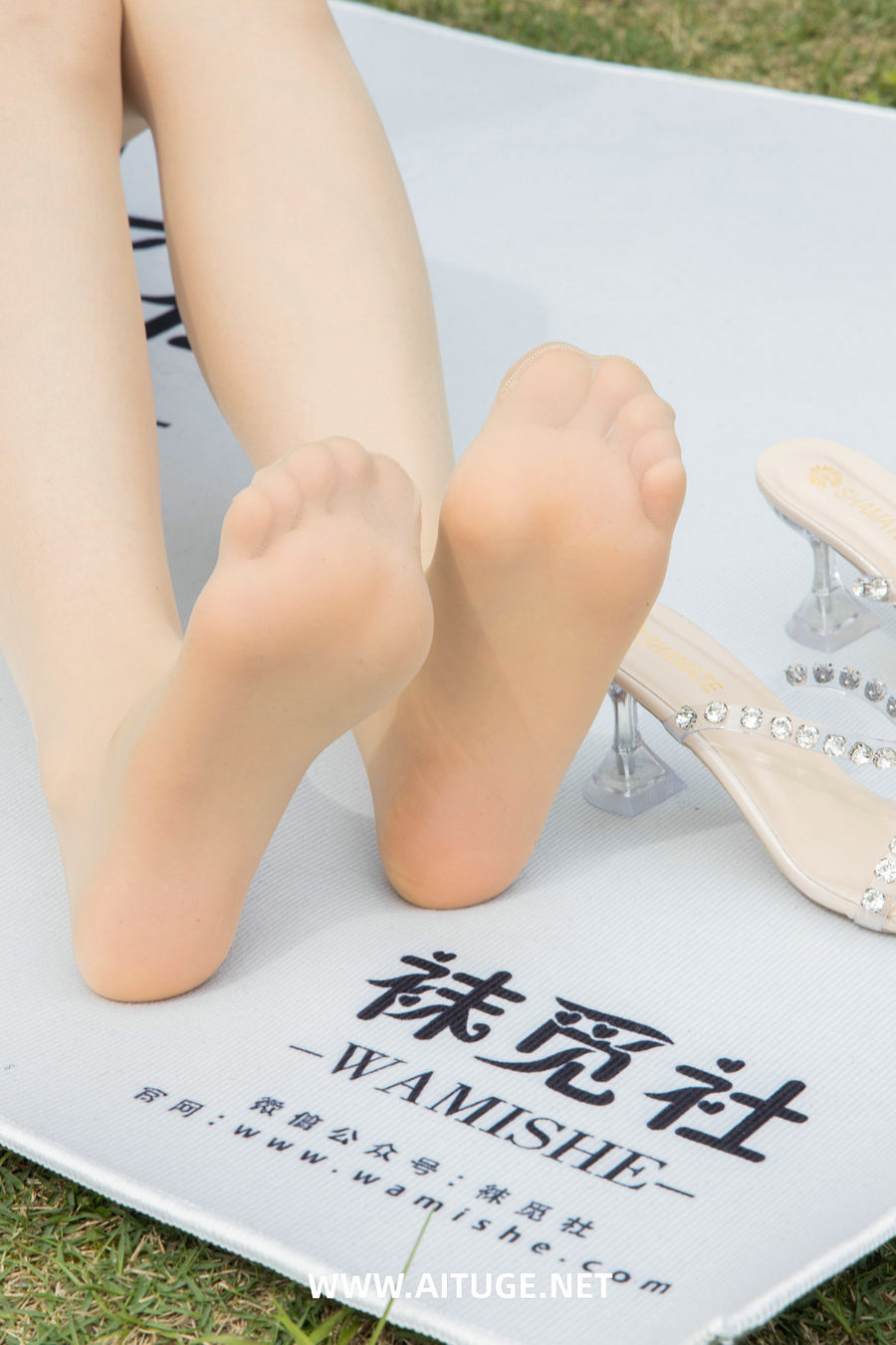 袜觅社 NO.009 秋岚 [71P-145MB]