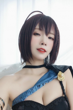 Neko-薇薇 - 巴尔的摩礼服 [45P-526MB]