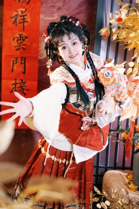 [YITUYU]艺图语 2026.03.18 2026公主请发财 狸狸大饼 [62P-2.05GB]