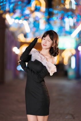 [YITUYU]艺图语 2026.03.11 坠入夜色温柔里 妮一 [46P-916MB]