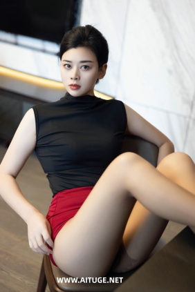 徐清妍 - OL黑丝 [90P-1.41GB]