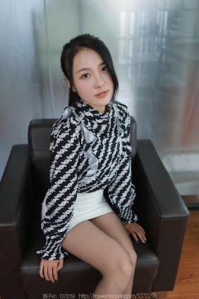 IESS异思趣向 - 模特：婉萍《清脆婉转》[79P-73MB]