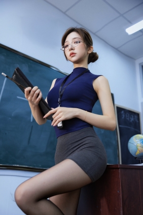 [YITUYU]艺图语 2026.03.10 麻辣教师 呆萌琳 [15P-577MB]
