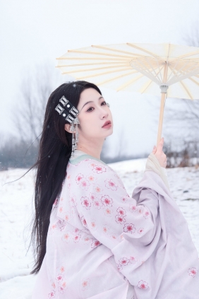 [YITUYU]艺图语 2026.03.18 雪女 姚-胖胖 [26P-306MB]